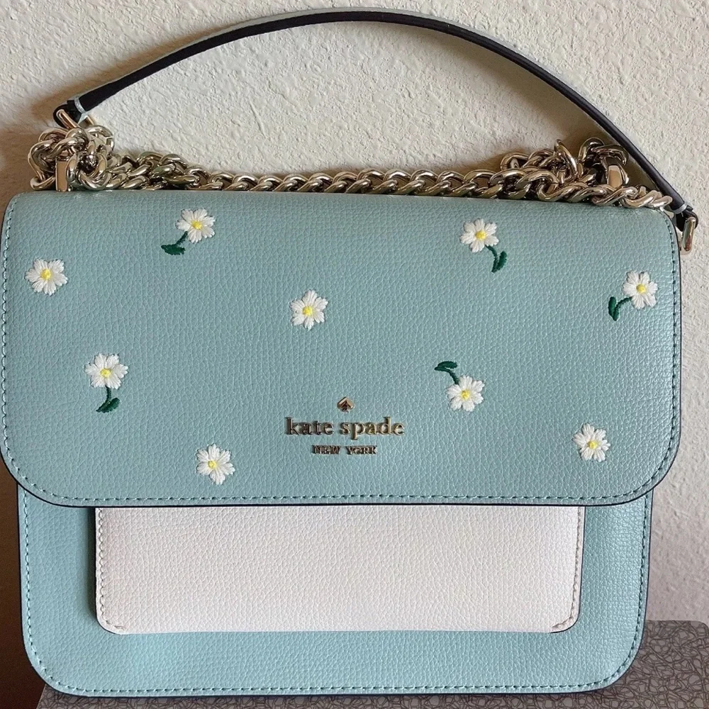 NWT Kate Spade Remi Daisy Embroidered Leather Chain Crossbody in Aphrodite - Picture 3 of 12